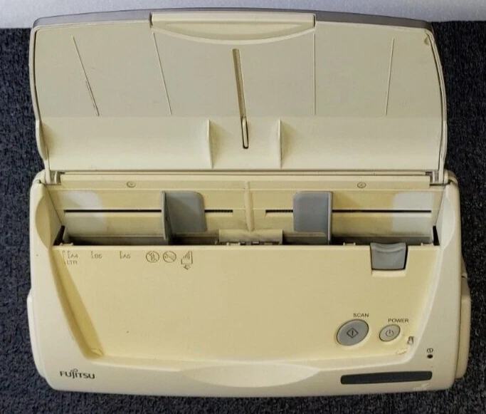 Fujitsu Document scannerFI-5110EOXM Color for parts or not working - Image 2 of 4