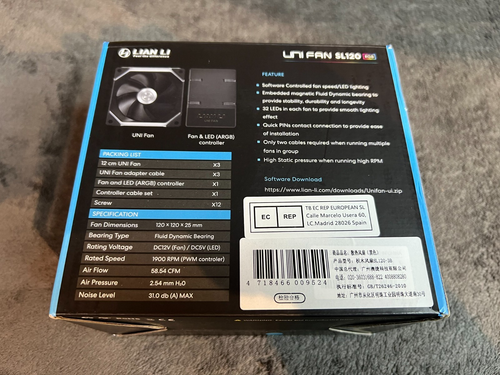 Lian Li Uni Fan SL120 PWM ARGB Black 3x 120mm Fan, Triple Box incl. Controller - Photo 4/5