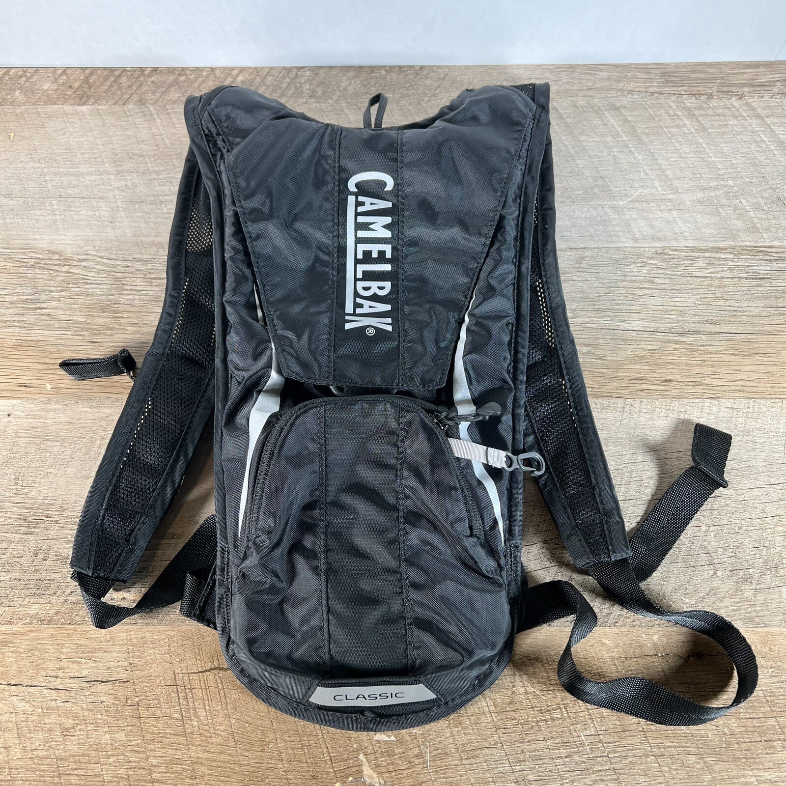 Paquete de hidratación Camel Bak Classic 2,5 L/85 oz ciclismo senderismo sin vejiga