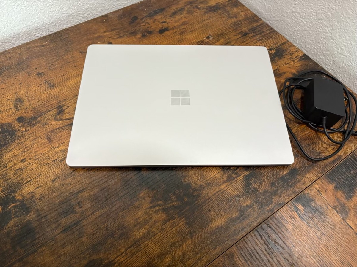 本日のみ出品surface laptop 1782 台数限定】Microsoft ZXX-00072 Surface Laptop(第7世代) 13