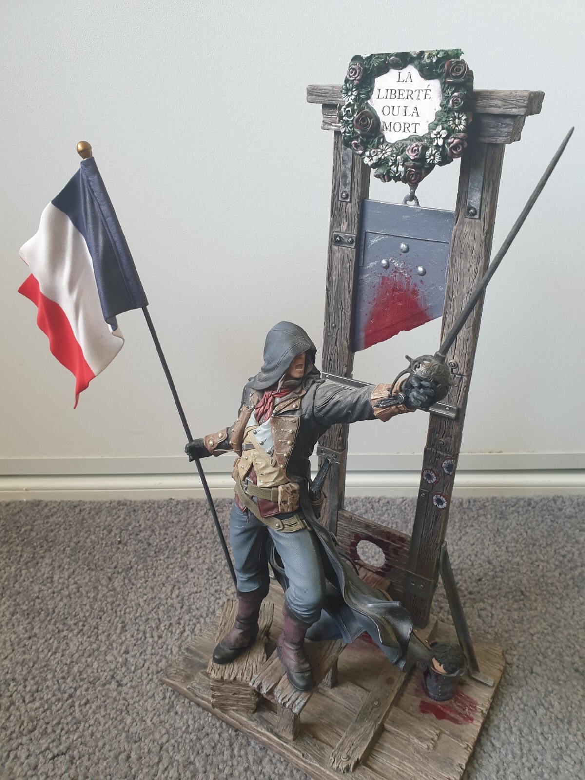 Foto 1 di 7