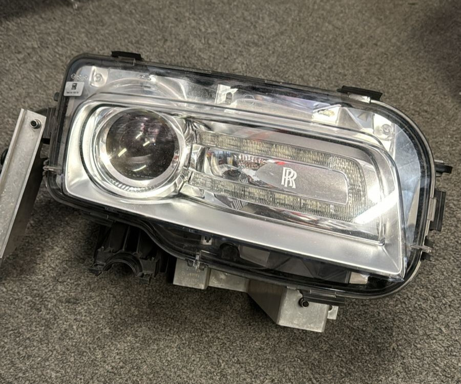 10-18 Rolls Royce Ghost Wraith Dawn RIght RH HID Xenon Headlight 63127322042 OEM