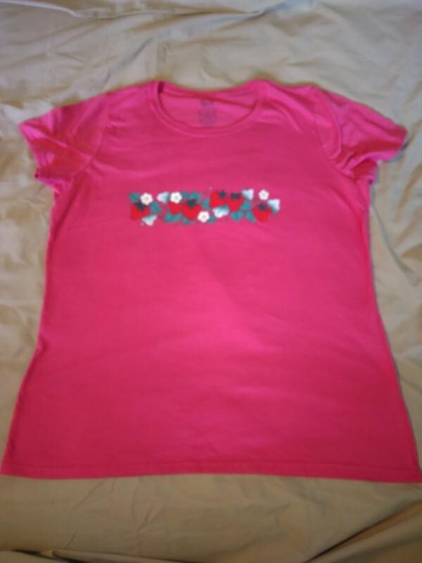 T shirt adulto 2X L rosa con stampa fila di fragole davanti 277498