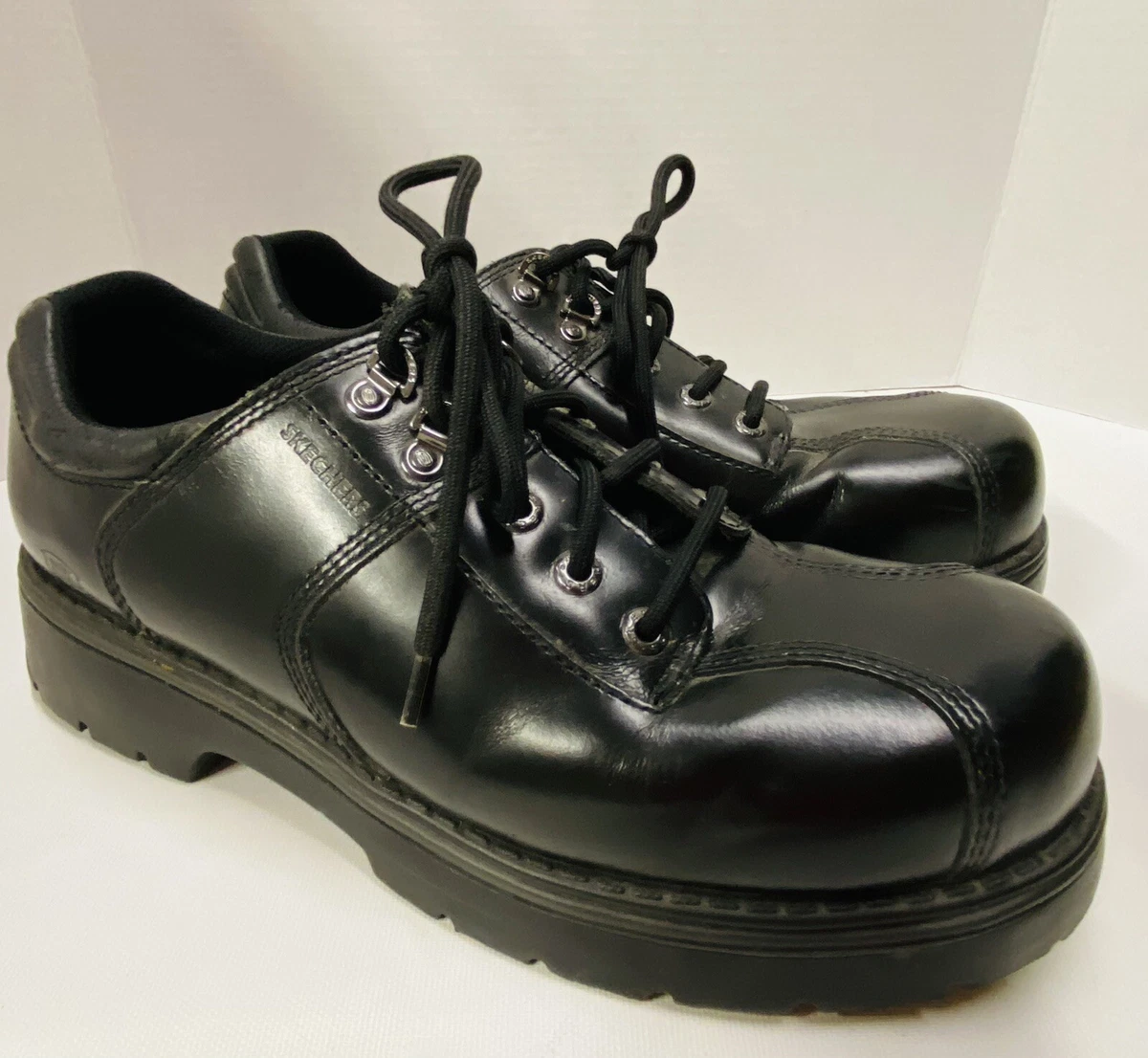 Skechers on sale discontinued shoes