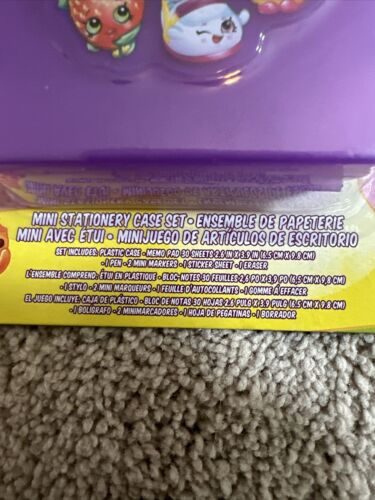 Shopkins Mini Stationery Set w/Case, Eraser, 2 markers, pad, Pen & Stickers NEW - Picture 2 of 8