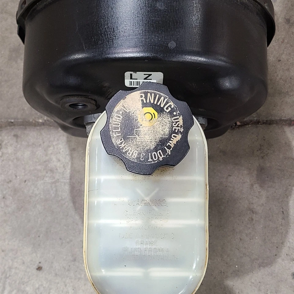 Cilindro maestro de refuerzo de freno eléctrico Corvette C5 97-04 Aa7374 Foto 3 de 4