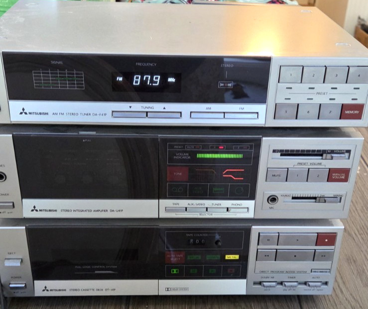 Vintage Mitsubishi Mini Stack Hi-Fi Stereo Tuner Amplifier Cassette GEN X Love