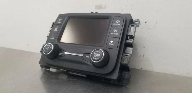 2018-2020 Dodge Ram 1500 AM FM Satellite Radio Receiver 5.0" Display Screen OEM Foto 3 de 4