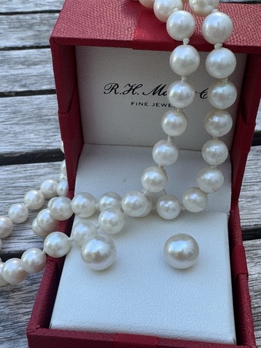 NEW 14K Yellow Gold Cultured Pearl Earrings 8mm R.H. Macy & Co. $350 Retail - Picture 2 of 5