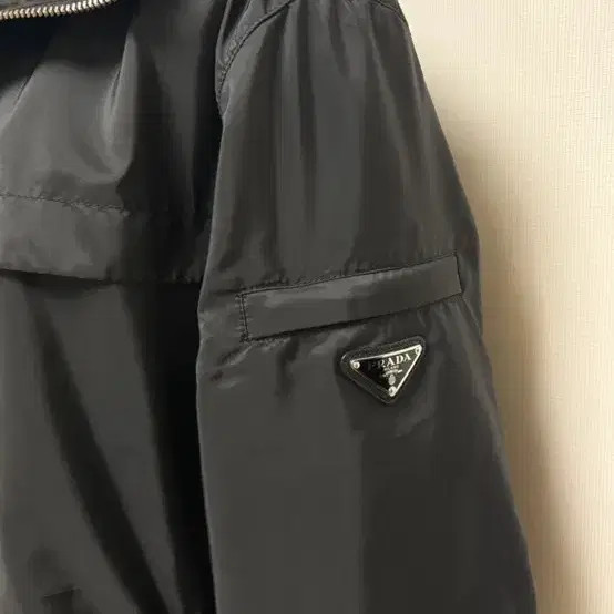 Prada Men's Windbreaker Jacket Size 52 thumbnail 4