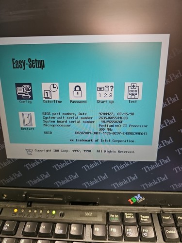 Retro Vintage IBM ThinkPad 380Z Laptop-Intel Pentium II-Spares And Repairs - Picture 2 of 24