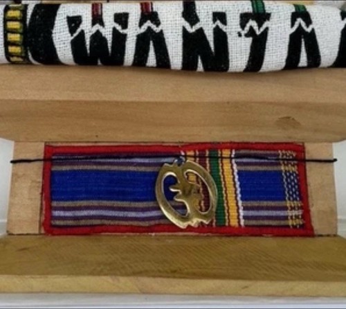 Kwanzaa Set Kinara Candle Holder Kikombe Cha Umoja Unity Cup Mkeka Placemat NIB - Picture 2 of 16