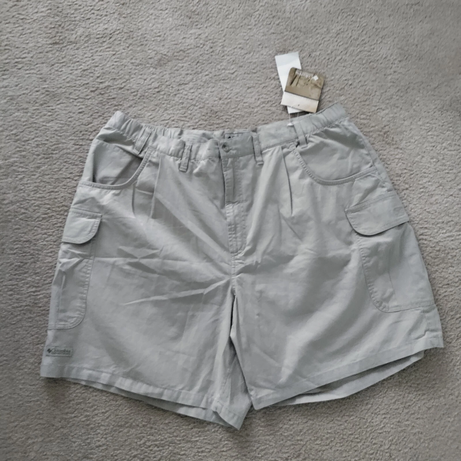 NEW Columbia 44 Mens Elkhorn Shorts Outdoor Cargo Flat Front Khaki Beige