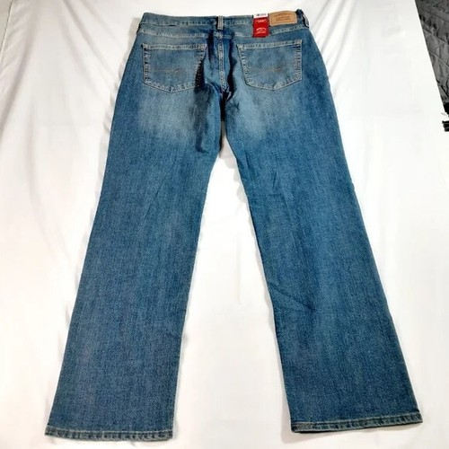 Levi Strauss Signature Jeans Mens W34 L32 Straight Fit Medium Wash Denim NWT - Picture 2 of 14