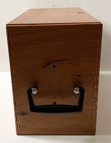 VINTAGE INDUSTRIAL WOODEN BOX 1950S LOCKABLE TOOL CASE CHEST MID CENTURY STORAGE - Picture 4 of 23