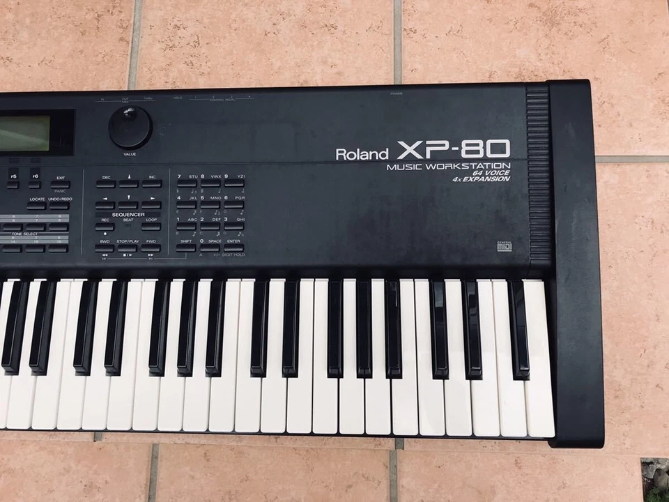 Roland XP-80 Synthesizer Keyboard Music Workstation - Image 4 of 4