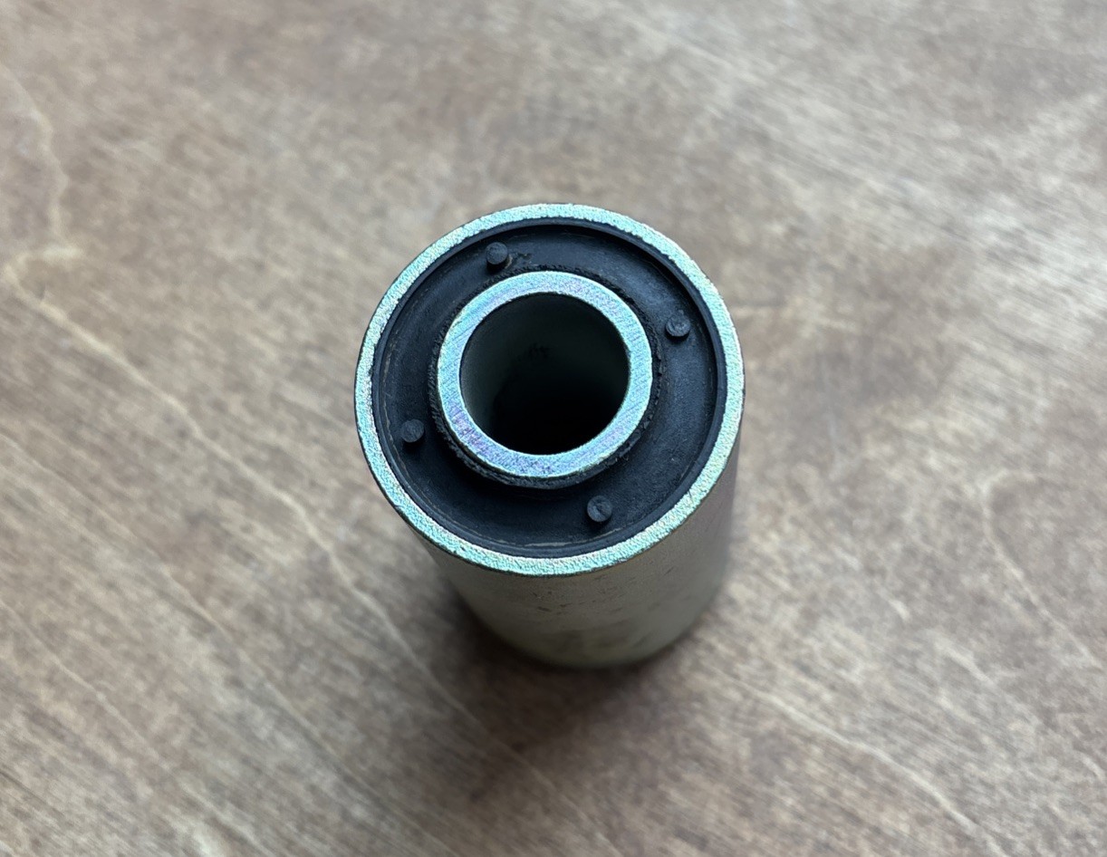 Rolls-Royce Silver Spur 1972-1998 Bushing P/N UR71238