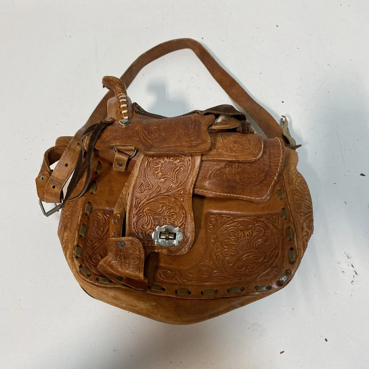 25+ Vintage Leather Shoulder Bags for sale | Updated Oct 2026