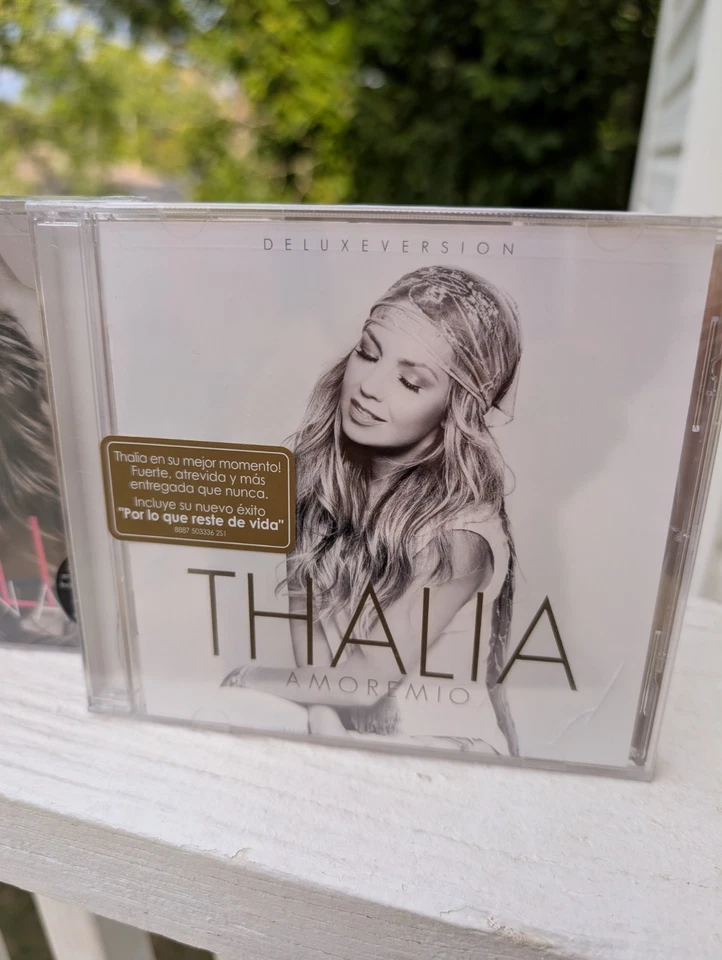 THALIA CD Lot of 2 Amoremio Latina NEW AND SEALED! Foto 2 de 4