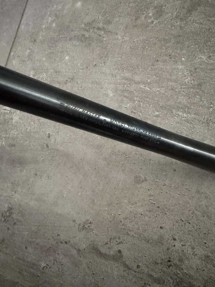 Winchester Modelo 70 .30-06 Sprg Barril 21 3/4” Foto 2 de 4
