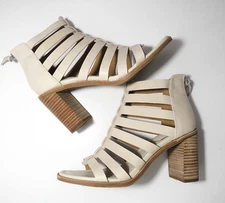 ✨NEW Sofft Stratford Heeled Sandals Womens 8.5M Beige Open Toe SP0077803 3" Heel