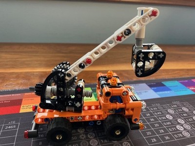 LEGO TECHNIC: Cherry Picker (42088) 100% complete, great shape