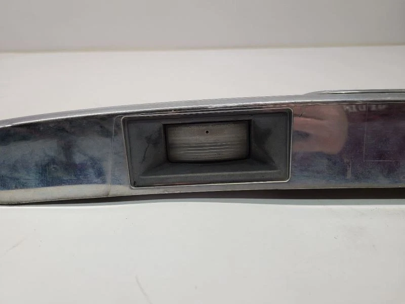 2009-2012 HONDA PILOT TRUNK LID FINISH PANEL CHROME - Image 4 of 4