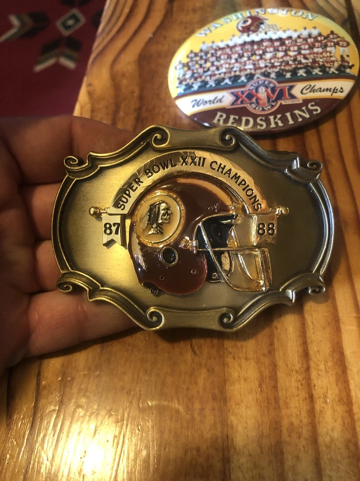 Vintage 1988 Washington Redskins solid brass Belt buckle - Image 2 of 4