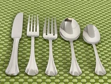 Pfaltzgraff MARGATE Stainless Glossy 18/8 Flatware SMART CHOICE B80WU