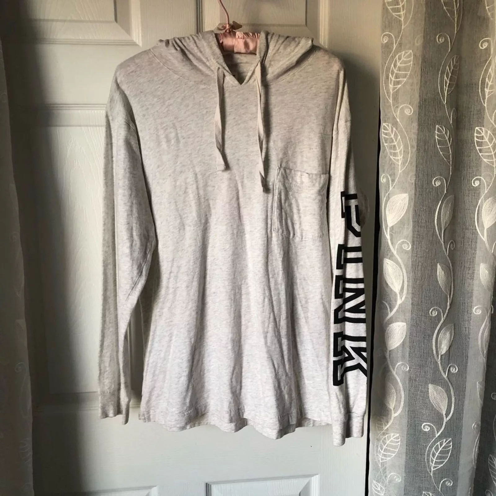 victoria-secret-vs campus long sleeve rainbow logo hoodie