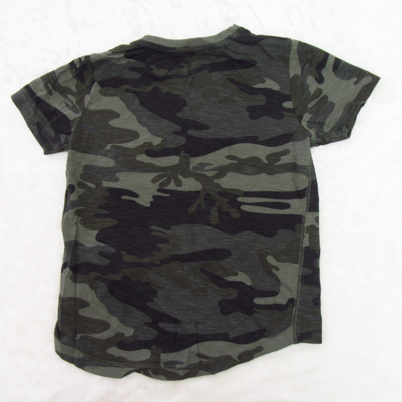 Rebel By Primark Size 5-6 Years NYC Attitude T-Shirt Felt Green Logo Camo/Green image 3