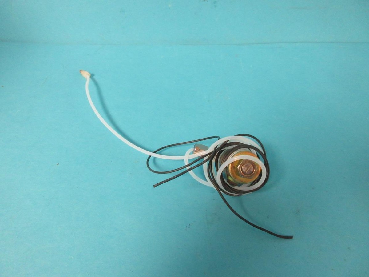 KIP INC VALVE NO 141015-02 SOLENOID 1/8 ORFICE 120/60 MOPD 6 WATTS