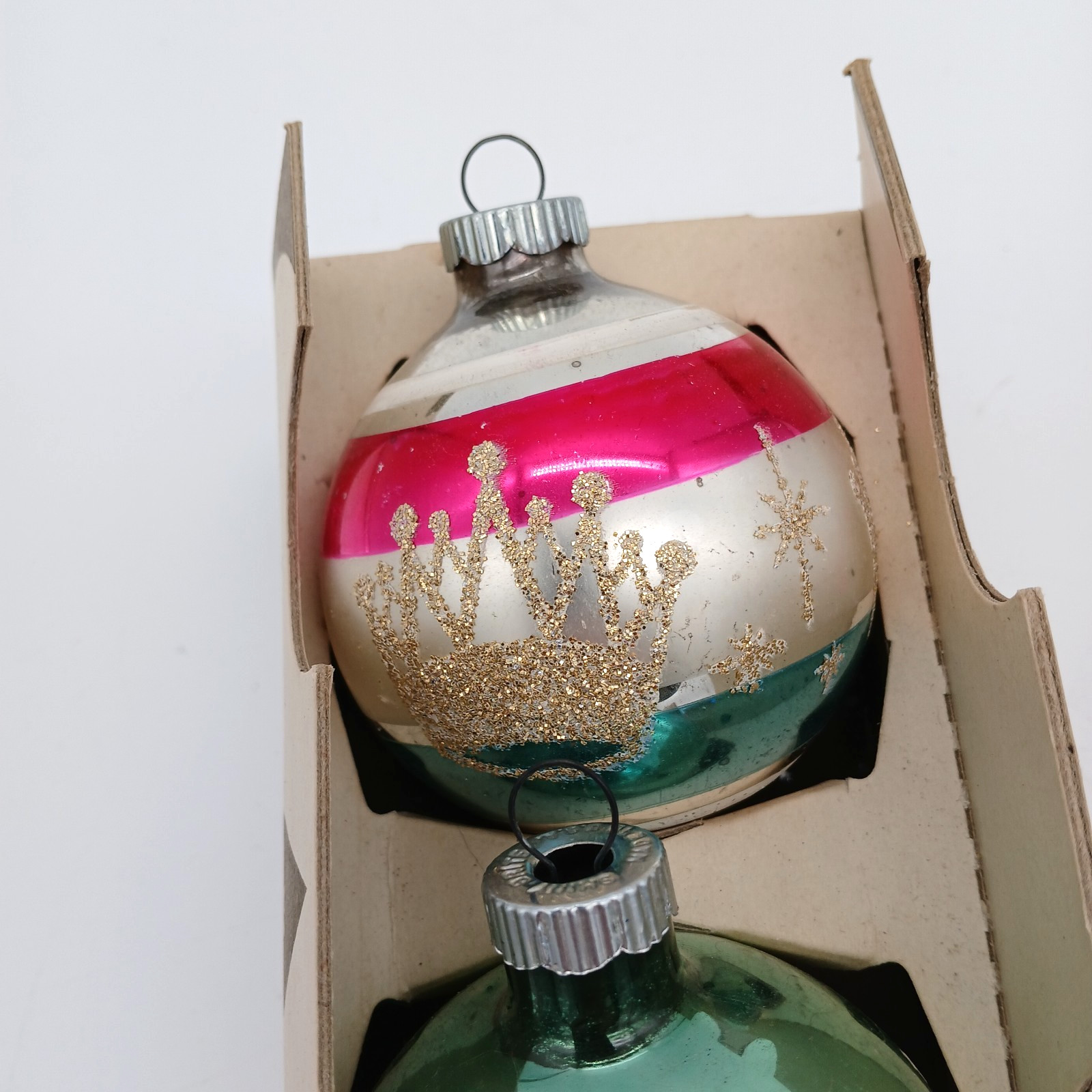 10 Vintage SHINY BRITE Glitter Mica Christmas Ornaments 2 5/8" Original Box