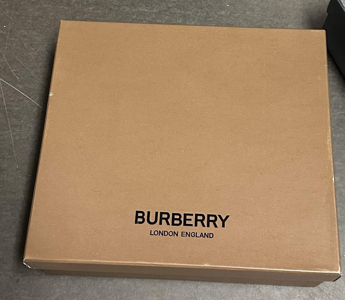 Burberry Empty Shoe Box /cards. Dust Bags IncludedSee Pictures For
