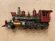 Vtg Decorative Metal Steam Locomotive Model Train Engine Red Black Gold On Base