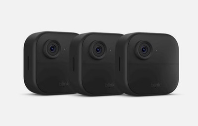 Blink Outdoor 4 - Battery-Powered Smart Security 3-Camera System