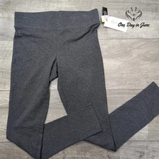 Utopia by Hue Slit Hem Leggings Size S