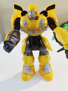 dj bumblebee