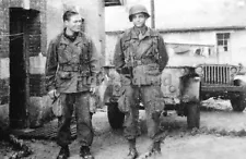 WW2 Picture Photo Cpt Winters and Cpt Nixon Jeep 101st Airborne PIR Band 4048