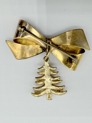 D3-5268 VINTAGE BROOCH GOLD TONE PIN 1.75