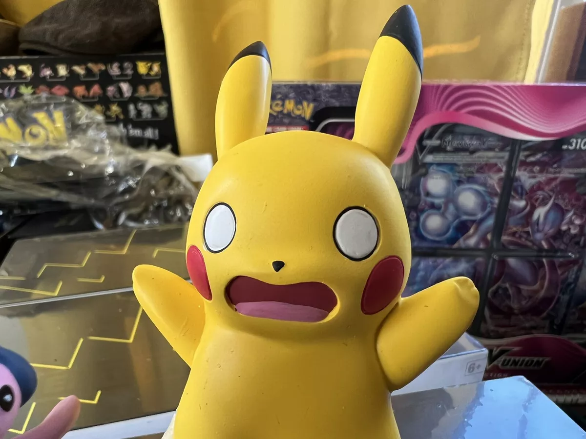 Pikachu Moods: Guilty Figure  Pokémon Center Official Site