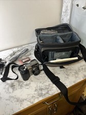 Olympus CAMEDIA C-3000 Zoom 3.3MP Digital Camera, Case