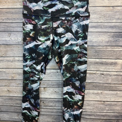 Lululemon Time To Sweat Tight 28 Glacier Camo Size 10 - Picture 1 of 10