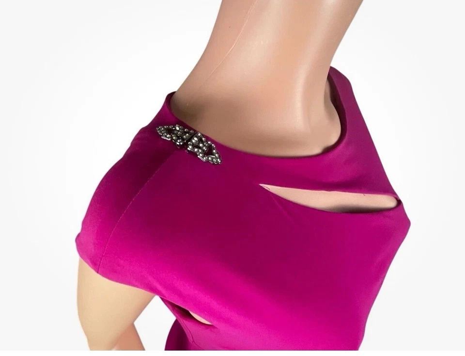 Lauren Ralph L. Women's Evening Gown Sz 10 Magenta Ruched Maxi Cutout, Elegant - Image 3 of 4