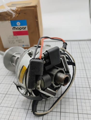 Mopar 400 1976 3874849 Electronic Ignition Distributor NOS Made in USA - Picture 4 of 10