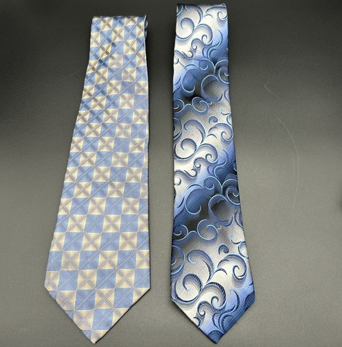 Lot of 4 Men's Neck Ties Silk Blue Silver Gray Red Croft & Barrow Van Heusen - Picture 3 of 7