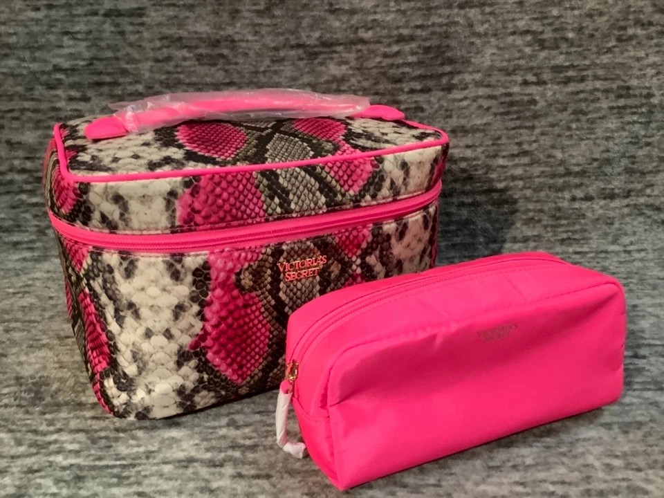 Victoria's Secret Vanity Travel Soft Case Hot Pink Snake Python Set of 2 NWT — 第 2/4 张图片