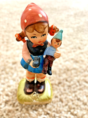 Arnart 5th Ave Figurine ''Play Time'' 55/1559 Japan 5 3/4''