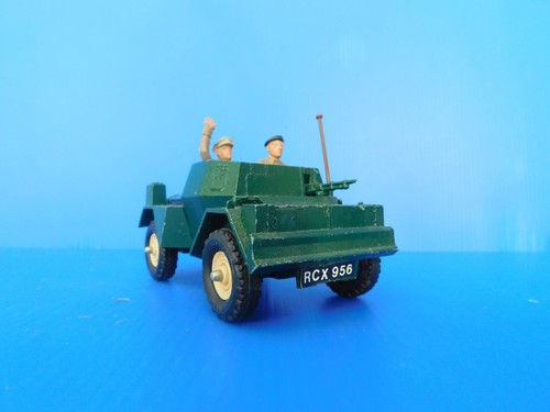 BRITAINS LTD : 2 EM E GUERRE MONDIALE 2 SOLDATS DANS UN VEHICULE MILITAIRE - Picture 5 of 6