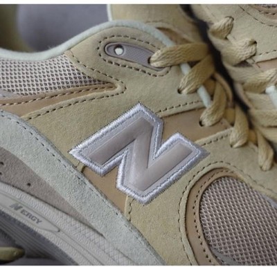 New Balance 2002R AURALEE Yellow Beige M2002RE1 US9 UK8.5 EUR42.5 